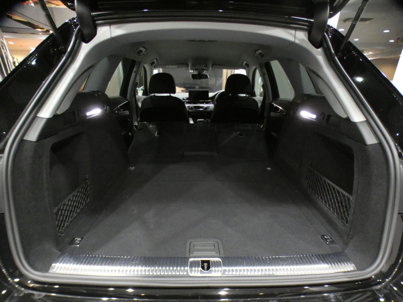 アウディ A4アバント A4ｱﾊﾞﾝﾄ 35TDIｱﾄﾞﾊﾞﾝｽﾄ ﾗｸﾞｼﾞｭｱﾘｰPKG　後期 追ACC ﾚｰﾝｱｼｽﾄ ｱｳﾃﾞｨﾌﾟﾚｾﾝｽ 黒革 ﾋｰﾀｰ ﾀｯﾁｽｸﾘｰﾝMMIﾅﾋﾞ 全周囲ｶﾒﾗ PDC ﾏﾄﾘｸｽLED ﾏﾙﾁｶﾗｰｱﾝﾋﾞｴﾝﾄ ｵｰﾄﾃｰﾙｹﾞｰﾄ　2年保証