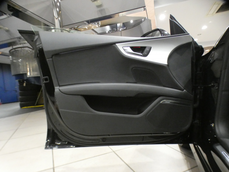 アウディ A7 【☆ｷｬﾝﾍﾟｰﾝ価格　車検整備付!】A7ｽﾎﾟｰﾂﾊﾞｯｸ 2.0TFSIｸﾜﾄﾛ ｱｼｽﾀﾝｽPKG　後期 追ACC ﾚｰﾝ&ｻｲﾄﾞｱｼｽﾄ 衝突軽減 黒革 ﾋｰﾀｰ MMIﾅﾋﾞTV Bｶﾒﾗ PDC LEDﾗｲﾄ Rﾀﾞｲﾅﾐｯｸﾀｰﾝ ｵｰﾄﾃｰﾙｹﾞｰﾄ　2年保証