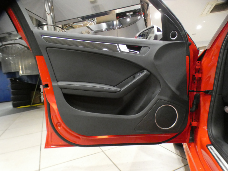 アウディ RS4アバント RS4ｱﾊﾞﾝﾄ 4.2FSIｸﾜﾄﾛ　ADVｷｰ 追ACC ﾚｰﾝ&ｻｲﾄﾞｱｼｽﾄ 衝突軽減 黒革Sｽﾎﾟｰﾂｼｰﾄ ﾊﾟﾉﾗﾏSR MMIﾅﾋﾞTV B&Oｻｳﾝﾄﾞ Bｶﾒﾗ PDC ｷｾﾉﾝ RS専用ｴｸｽﾃﾘｱ&20AW 可変ﾏﾌﾗｰ 450ps　2年保証