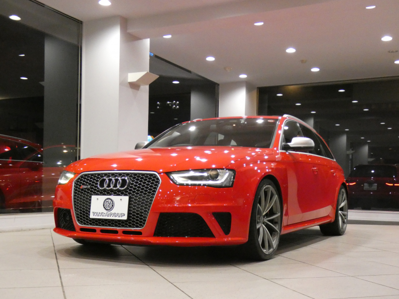 アウディ RS4アバント RS4ｱﾊﾞﾝﾄ 4.2FSIｸﾜﾄﾛ　ADVｷｰ 追ACC ﾚｰﾝ&ｻｲﾄﾞｱｼｽﾄ 衝突軽減 黒革Sｽﾎﾟｰﾂｼｰﾄ ﾊﾟﾉﾗﾏSR MMIﾅﾋﾞTV B&Oｻｳﾝﾄﾞ Bｶﾒﾗ PDC ｷｾﾉﾝ RS専用ｴｸｽﾃﾘｱ&20AW 可変ﾏﾌﾗｰ 450ps　2年保証