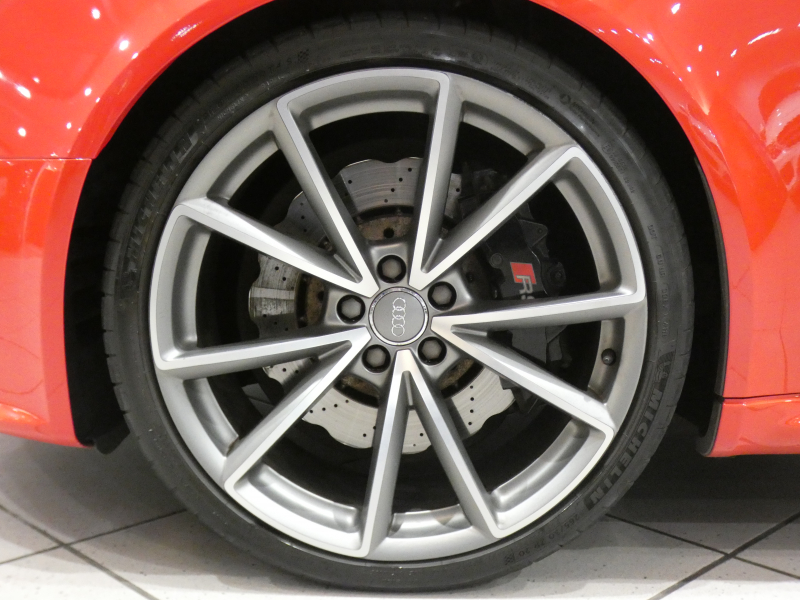 アウディ RS4アバント RS4ｱﾊﾞﾝﾄ 4.2FSIｸﾜﾄﾛ　ADVｷｰ 追ACC ﾚｰﾝ&ｻｲﾄﾞｱｼｽﾄ 衝突軽減 黒革Sｽﾎﾟｰﾂｼｰﾄ ﾊﾟﾉﾗﾏSR MMIﾅﾋﾞTV B&Oｻｳﾝﾄﾞ Bｶﾒﾗ PDC ｷｾﾉﾝ RS専用ｴｸｽﾃﾘｱ&20AW 可変ﾏﾌﾗｰ 450ps　2年保証