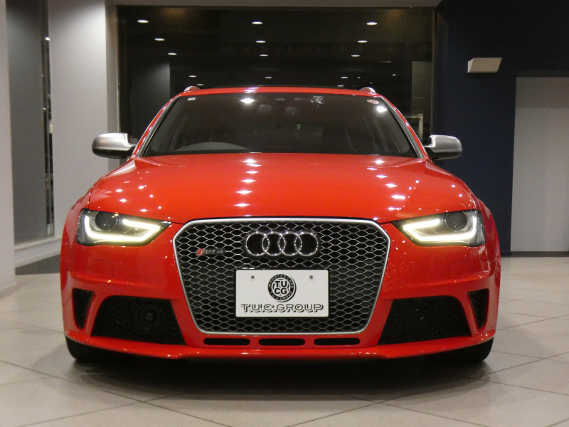 アウディ RS4アバント RS4ｱﾊﾞﾝﾄ 4.2FSIｸﾜﾄﾛ　ADVｷｰ 追ACC ﾚｰﾝ&ｻｲﾄﾞｱｼｽﾄ 衝突軽減 黒革Sｽﾎﾟｰﾂｼｰﾄ ﾊﾟﾉﾗﾏSR MMIﾅﾋﾞTV B&Oｻｳﾝﾄﾞ Bｶﾒﾗ PDC ｷｾﾉﾝ RS専用ｴｸｽﾃﾘｱ&20AW 可変ﾏﾌﾗｰ 450ps　2年保証