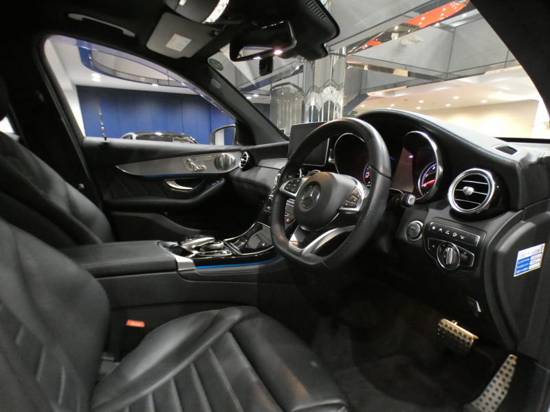 メルセデスベンツ GLC GLC220d 4MATICｽﾎﾟｰﾂ 本革仕様 ﾚｰﾀﾞｰｾｰﾌﾃｨPKG　ｷｰﾚｽｺﾞｰ 黒革 ﾊﾟﾉﾗﾏSR ﾅﾋﾞTV ﾌﾞﾙﾒｽﾀｰ 全周囲ｶﾒﾗ PTS ｴｱﾊﾞﾗﾝｽ LEDﾗｲﾄ ｵｰﾄﾃｰﾙｹﾞｰﾄ AMGｽﾀｲﾘﾝｸﾞ&19AW　2年保証