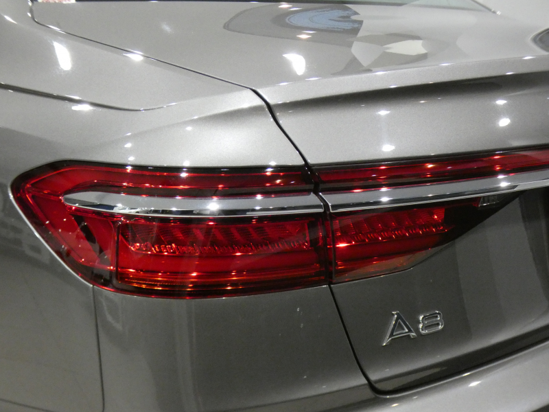 アウディ A8 A8 60TFSI ｸﾜﾄﾛ　ADVｷｰ Dｱｼｽﾄ 追ACC ｱｳﾃﾞｨﾌﾟﾚｾﾝｽ 茶革 ﾋｰﾀｰ&ﾍﾞﾝﾁﾚｰﾀｰ ﾏｯｻｰｼﾞ機能 ﾀｯﾁP対応MMIﾅﾋﾞ 全周囲ｶﾒﾗ PDC ﾍｯﾄﾞｱｯﾌﾟDSP B&Oｻｳﾝﾄﾞ HDﾏﾄﾘｸｽLEDﾗｲﾄ ｴｱｻｽﾍﾟﾝｼｮﾝ 20AW　2年保証