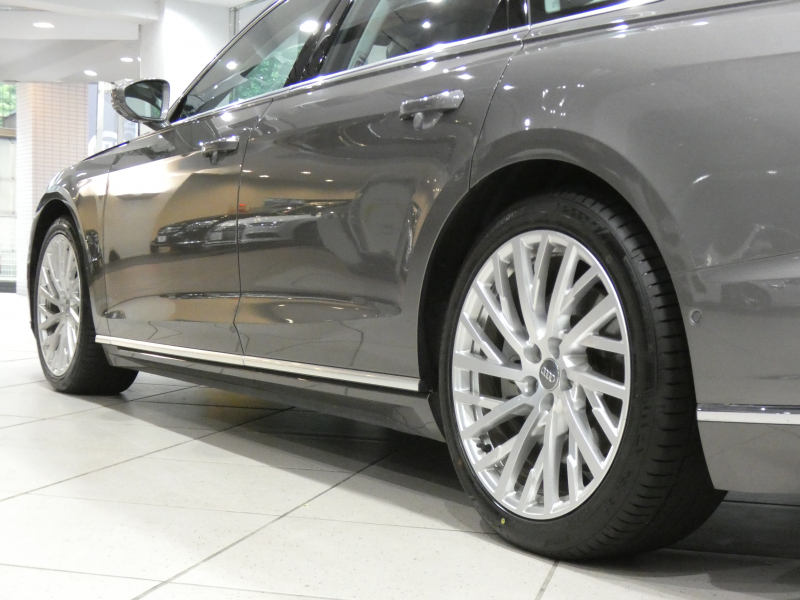 アウディ A8 A8 60TFSI ｸﾜﾄﾛ　ADVｷｰ Dｱｼｽﾄ 追ACC ｱｳﾃﾞｨﾌﾟﾚｾﾝｽ 茶革 ﾋｰﾀｰ&ﾍﾞﾝﾁﾚｰﾀｰ ﾏｯｻｰｼﾞ機能 ﾀｯﾁP対応MMIﾅﾋﾞ 全周囲ｶﾒﾗ PDC ﾍｯﾄﾞｱｯﾌﾟDSP B&Oｻｳﾝﾄﾞ HDﾏﾄﾘｸｽLEDﾗｲﾄ ｴｱｻｽﾍﾟﾝｼｮﾝ 20AW　2年保証