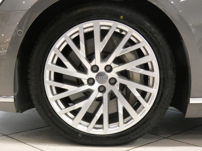 アウディ A8 A8 60TFSI ｸﾜﾄﾛ　ADVｷｰ Dｱｼｽﾄ 追ACC ｱｳﾃﾞｨﾌﾟﾚｾﾝｽ 茶革 ﾋｰﾀｰ&ﾍﾞﾝﾁﾚｰﾀｰ ﾏｯｻｰｼﾞ機能 ﾀｯﾁP対応MMIﾅﾋﾞ 全周囲ｶﾒﾗ PDC ﾍｯﾄﾞｱｯﾌﾟDSP B&Oｻｳﾝﾄﾞ HDﾏﾄﾘｸｽLEDﾗｲﾄ ｴｱｻｽﾍﾟﾝｼｮﾝ 20AW　2年保証