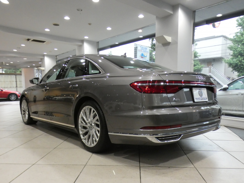 アウディ A8 A8 60TFSI ｸﾜﾄﾛ　ADVｷｰ Dｱｼｽﾄ 追ACC ｱｳﾃﾞｨﾌﾟﾚｾﾝｽ 茶革 ﾋｰﾀｰ&ﾍﾞﾝﾁﾚｰﾀｰ ﾏｯｻｰｼﾞ機能 ﾀｯﾁP対応MMIﾅﾋﾞ 全周囲ｶﾒﾗ PDC ﾍｯﾄﾞｱｯﾌﾟDSP B&Oｻｳﾝﾄﾞ HDﾏﾄﾘｸｽLEDﾗｲﾄ ｴｱｻｽﾍﾟﾝｼｮﾝ 20AW　2年保証