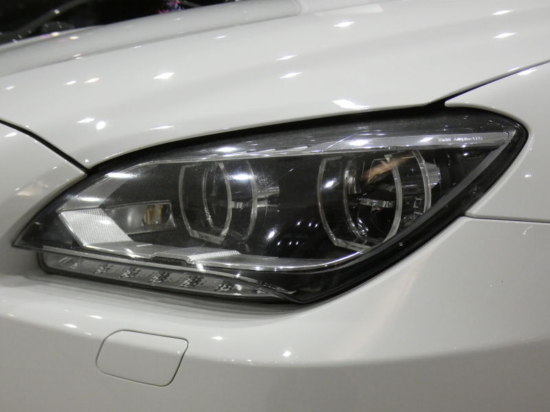 BMW Mシリーズ M6ｸｰﾍﾟ　ｺﾝﾌｫA 黒革 ﾋｰﾀｰ ｶｰﾎﾞﾝR iﾄﾞﾗｲﾌﾞﾅﾋﾞ(CIC) BTｵｰﾃﾞｨｵ Bｶﾒﾗ&ﾌﾛﾝﾄｶﾒﾗ PDC ﾍｯﾄﾞｱｯﾌﾟDSP LEDﾗｲﾄ 専用ｴｸｽﾃﾘｱ&20AW 560ps　2年保証