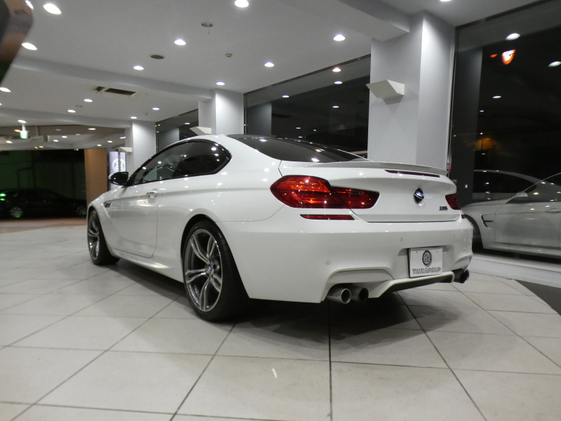 BMW Mシリーズ M6ｸｰﾍﾟ　ｺﾝﾌｫA 黒革 ﾋｰﾀｰ ｶｰﾎﾞﾝR iﾄﾞﾗｲﾌﾞﾅﾋﾞ(CIC) BTｵｰﾃﾞｨｵ Bｶﾒﾗ&ﾌﾛﾝﾄｶﾒﾗ PDC ﾍｯﾄﾞｱｯﾌﾟDSP LEDﾗｲﾄ 専用ｴｸｽﾃﾘｱ&20AW 560ps　2年保証