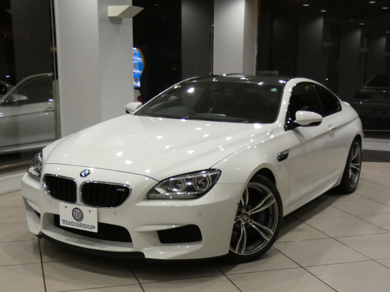 BMW Mシリーズ M6ｸｰﾍﾟ　ｺﾝﾌｫA 黒革 ﾋｰﾀｰ ｶｰﾎﾞﾝR iﾄﾞﾗｲﾌﾞﾅﾋﾞ(CIC) BTｵｰﾃﾞｨｵ Bｶﾒﾗ&ﾌﾛﾝﾄｶﾒﾗ PDC ﾍｯﾄﾞｱｯﾌﾟDSP LEDﾗｲﾄ 専用ｴｸｽﾃﾘｱ&20AW 560ps　2年保証