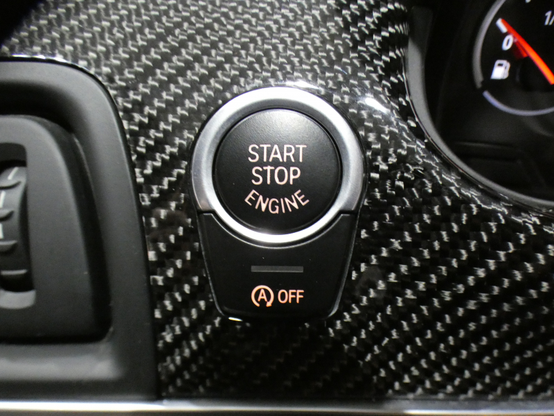 BMW Mシリーズ M6ｸｰﾍﾟ　ｺﾝﾌｫA 黒革 ﾋｰﾀｰ ｶｰﾎﾞﾝR iﾄﾞﾗｲﾌﾞﾅﾋﾞ(CIC) BTｵｰﾃﾞｨｵ Bｶﾒﾗ&ﾌﾛﾝﾄｶﾒﾗ PDC ﾍｯﾄﾞｱｯﾌﾟDSP LEDﾗｲﾄ 専用ｴｸｽﾃﾘｱ&20AW 560ps　2年保証