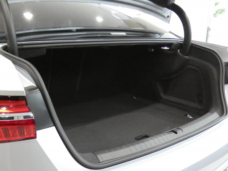 アウディ A6 A6 55TFSIｸﾜﾄﾛ Sﾗｲﾝ　ADVｷｰ Dｱｼｽﾄ 追ACC ｱｳﾃﾞｨﾌﾟﾚｾﾝｽ 灰革 ﾋｰﾀｰ ﾊﾟﾉﾗﾏSR ﾀｯﾁP対応MMIﾅﾋﾞ Bｶﾒﾗ PDC HDﾏﾄﾘｸｽLEDﾗｲﾄ Sﾗｲﾝｴｸｽﾃﾘｱ OP21AW　2年保証