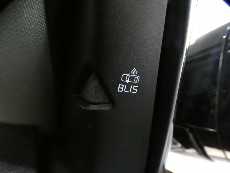 ボルボ V40 V40ｸﾛｽｶﾝﾄﾘｰ T5 AWD ｻﾏﾑ　追ACC･LKA･LCMA 茶革 ﾋｰﾀｰ 7ｲﾝﾁHDDﾅﾋﾞTV ﾌﾟﾚﾐｱﾑｻｳﾝﾄﾞ Bｶﾒﾗ LEDﾗｲﾄ ﾄﾞﾗﾚｺ 専用ｴｸｽﾃﾘｱ&18AW　2年保証