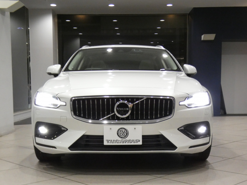 ボルボ V60 V60 T5ｲﾝｽｸﾘﾌﾟｼｮﾝ ﾌﾟﾗｽPKG　1ｵｰﾅｰ 追ACC･LKA･ LCMA ｽﾃｱﾋｰﾀｰ 白革 全席ﾋｰﾀｰ ﾍﾞﾝﾁﾚｰﾀｰ ﾏｯｻｰｼﾞ機能 ﾊﾟﾉﾗﾏSR ﾀｯﾁｽｸﾘｰﾝHDDﾅﾋﾞTV harman/K 全周ｶﾒﾗ ﾍｯﾄﾞｱｯﾌﾟDSP LEDﾗｲﾄ ｵｰﾄﾃｰﾙｹﾞｰﾄ 19AW　2年保証