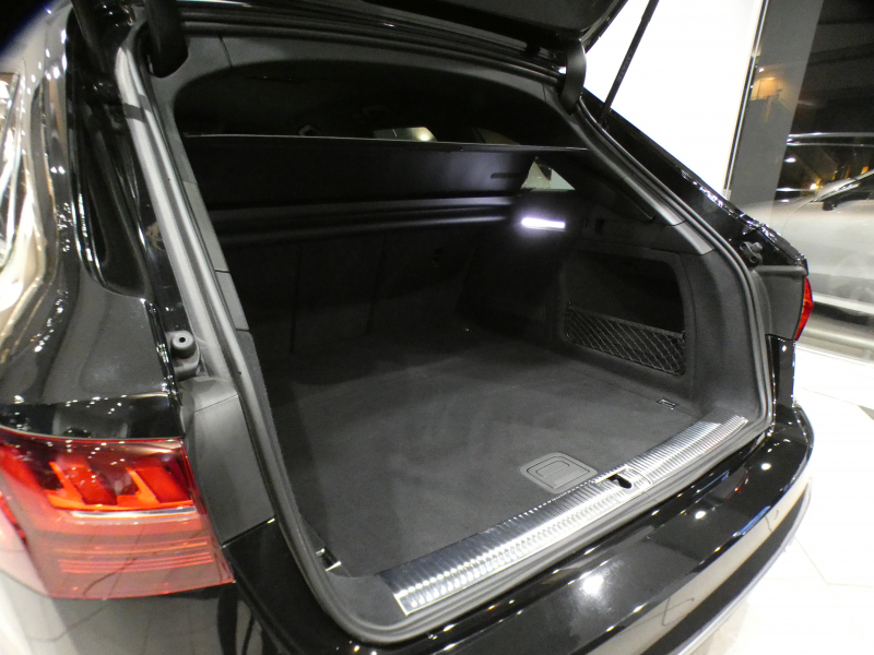 アウディ A4アバント A4ｱﾊﾞﾝﾄ 35TDI Sﾗｲﾝ ｺﾝﾌｫｰﾄPKG　1ｵｰﾅｰ 追ACC ﾚｰﾝ&ｻｲﾄﾞｱｼｽﾄ 半革 ﾀｯﾁｽｸﾘｰﾝMMIﾅﾋﾞTV 全周囲ｶﾒﾗ PDC ﾏﾄﾘｸｽLED ｵｰﾄﾃｰﾙｹﾞｰﾄ Sﾗｲﾝｴｸｽﾃﾘｱ&18AW　2年保証