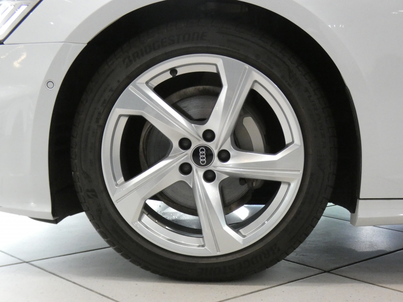 アウディ A6 A6 40TDIｸﾜﾄﾛ Sﾗｲﾝ ﾊﾟｰｸｱｼｽﾄPKG　ADVｷｰ Dｱｼｽﾄ 追ACC ﾚｰﾝ&ｻｲﾄﾞｱｼｽﾄ 衝突軽減 黒革 ﾋｰﾀｰ ﾀｯﾁP対応MMIﾅﾋﾞ 全周囲ｶﾒﾗ PDC HDﾏﾄﾘｸｽLED ｵｰﾄﾄﾗﾝｸ Sﾗｲﾝｴｸｽﾃﾘｱ&19AW　2年保証