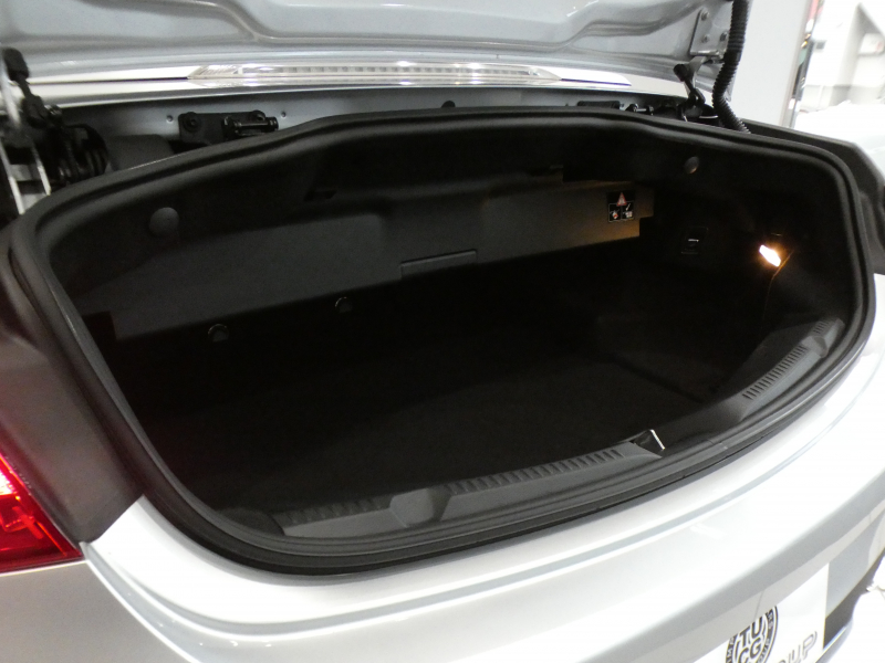 メルセデスベンツ Eクラス E200ｶﾌﾞﾘｵﾚ ｽﾎﾟｰﾂ ﾚｻﾞｰPKG　1ｵｰﾅｰ 黒革/黒幌 ﾋｰﾀｰ&ｴｱｽｶｰﾌ ﾅﾋﾞTV ﾌﾞﾙﾒｽﾀｰ 全周囲ｶﾒﾗ PTS ﾍｯﾄﾞｱｯﾌﾟDSP ﾏﾙﾁﾋﾞｰﾑLED ｱﾝﾋﾞｴﾝﾄﾗｲﾄ AMGｽﾀｲﾘﾝｸﾞ&19AW　2年保証