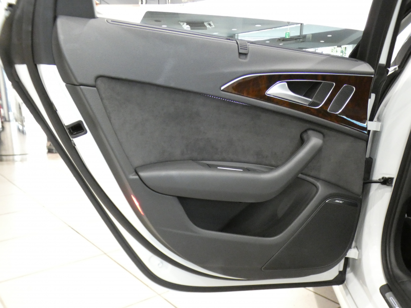 アウディ A6 【☆ｷｬﾝﾍﾟｰﾝ価格】A6ｵｰﾙﾛｰﾄﾞｸﾜﾄﾛ ｺﾝﾌｫｰﾄｼｰﾄ&ｱｼｽﾀﾝｽPKG　1ｵｰﾅｰ 追ACC ﾚｰﾝ&ｻｲﾄﾞｱｼｽﾄ 黒革 全席ﾋｰﾀｰ ﾍﾞﾝﾁﾚｰﾀｰ MMIﾅﾋﾞTV BOSE Bｶﾒﾗ PDC ﾘｱ独立AC ﾏﾄﾘｸｽLED ｴｱｻｽ ｵｰﾄﾃｰﾙｹﾞｰﾄ 18AW OP各部ﾎﾞﾃﾞｨ同色　2年保証