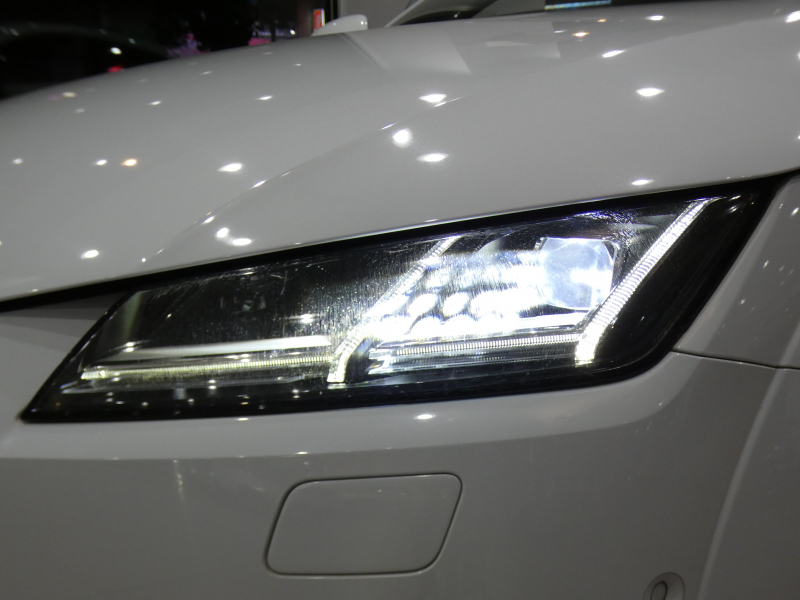 アウディ TTクーペ TTｸｰﾍﾟ 2.0TFSI Sﾗｲﾝ&ｱｼｽﾀﾝｽPKGｱﾄﾞﾊﾞﾝｽﾄ　ADVｷｰ ﾚｰﾝ&ｻｲﾄﾞｱｼｽﾄ ｸﾙｺﾝ 半革 MMIﾅﾋﾞTV Bｶﾒﾗ PDC ﾊﾞｰﾁｬﾙCP LEDﾗｲﾄ Sﾗｲﾝｴｸｽﾃﾘｱ&18AW　2年保証