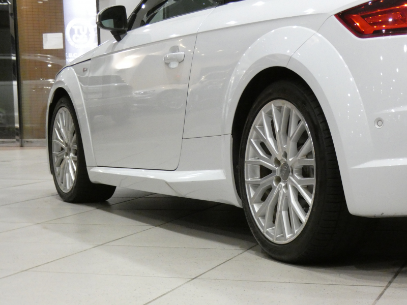 アウディ TTクーペ TTｸｰﾍﾟ 2.0TFSI Sﾗｲﾝ&ｱｼｽﾀﾝｽPKGｱﾄﾞﾊﾞﾝｽﾄ　ADVｷｰ ﾚｰﾝ&ｻｲﾄﾞｱｼｽﾄ ｸﾙｺﾝ 半革 MMIﾅﾋﾞTV Bｶﾒﾗ PDC ﾊﾞｰﾁｬﾙCP LEDﾗｲﾄ Sﾗｲﾝｴｸｽﾃﾘｱ&18AW　2年保証