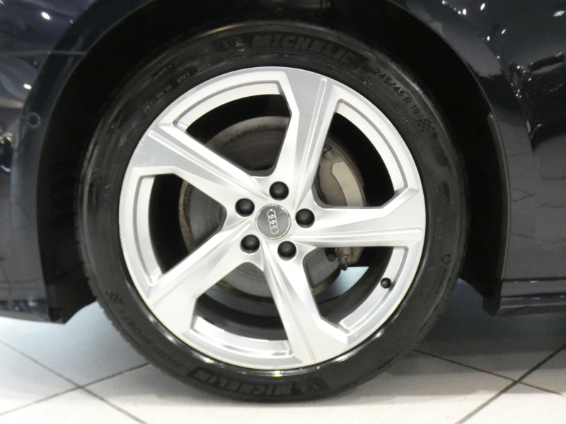 アウディ A6 A6 40TDIｸﾜﾄﾛ Sﾗｲﾝ ﾊﾟｰｸｱｼｽﾄPKG　ADVｷｰ Dｱｼｽﾄ 追ACC ﾚｰﾝ&ｻｲﾄﾞｱｼｽﾄ 衝突軽減 ｸﾞﾚｰ革 ﾋｰﾀｰ ﾀｯﾁP対応MMIﾅﾋﾞ 全周囲ｶﾒﾗ PDC HDﾏﾄﾘｸｽLED ｵｰﾄﾄﾗﾝｸ Sﾗｲﾝｴｸｽﾃﾘｱ&19AW　2年保証