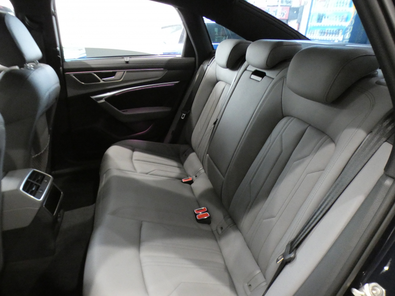 アウディ A6 A6 40TDIｸﾜﾄﾛ Sﾗｲﾝ ﾊﾟｰｸｱｼｽﾄPKG　ADVｷｰ Dｱｼｽﾄ 追ACC ﾚｰﾝ&ｻｲﾄﾞｱｼｽﾄ 衝突軽減 ｸﾞﾚｰ革 ﾋｰﾀｰ ﾀｯﾁP対応MMIﾅﾋﾞ 全周囲ｶﾒﾗ PDC HDﾏﾄﾘｸｽLED ｵｰﾄﾄﾗﾝｸ Sﾗｲﾝｴｸｽﾃﾘｱ&19AW　2年保証