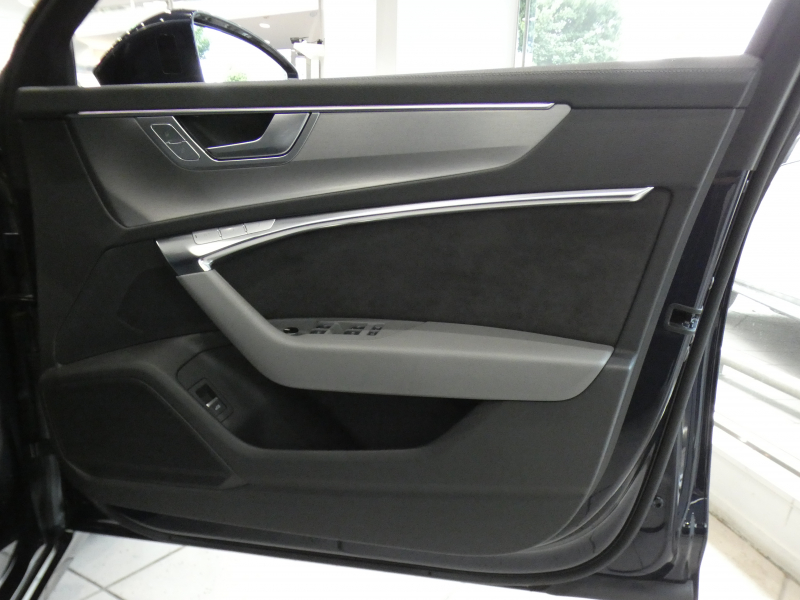 アウディ A6 A6 40TDIｸﾜﾄﾛ Sﾗｲﾝ ﾊﾟｰｸｱｼｽﾄPKG　ADVｷｰ Dｱｼｽﾄ 追ACC ﾚｰﾝ&ｻｲﾄﾞｱｼｽﾄ 衝突軽減 ｸﾞﾚｰ革 ﾋｰﾀｰ ﾀｯﾁP対応MMIﾅﾋﾞ 全周囲ｶﾒﾗ PDC HDﾏﾄﾘｸｽLED ｵｰﾄﾄﾗﾝｸ Sﾗｲﾝｴｸｽﾃﾘｱ&19AW　2年保証