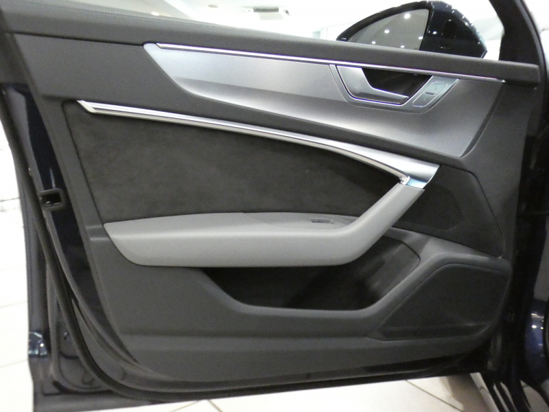 アウディ A6 A6 40TDIｸﾜﾄﾛ Sﾗｲﾝ ﾊﾟｰｸｱｼｽﾄPKG　ADVｷｰ Dｱｼｽﾄ 追ACC ﾚｰﾝ&ｻｲﾄﾞｱｼｽﾄ 衝突軽減 ｸﾞﾚｰ革 ﾋｰﾀｰ ﾀｯﾁP対応MMIﾅﾋﾞ 全周囲ｶﾒﾗ PDC HDﾏﾄﾘｸｽLED ｵｰﾄﾄﾗﾝｸ Sﾗｲﾝｴｸｽﾃﾘｱ&19AW　2年保証