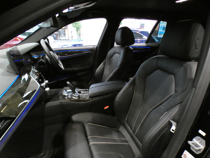 BMW 5シリーズ 【ｷｬﾝﾍﾟｰﾝ価格】523dﾂｰﾘﾝｸﾞ Xﾄﾞﾗｲﾌﾞ Mｽﾎﾟｰﾂ　後期 ｺﾝﾌｫA 追ACC ﾚｰﾝDW ﾚｰﾝCHW 衝突軽減 黒革 ﾋｰﾀｰ iﾄﾞﾗｲﾌﾞﾅﾋﾞ(第7世代) ﾗｲﾌﾞCP ﾜｲﾔﾚｽCH Bｶﾒﾗ PDC LEDﾗｲﾄ Mｽﾎﾟｰﾂｴｱﾛ&19AW　2年保証