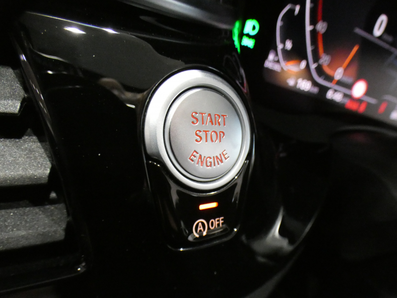 BMW 5シリーズ 【ｷｬﾝﾍﾟｰﾝ価格】523dﾂｰﾘﾝｸﾞ Xﾄﾞﾗｲﾌﾞ Mｽﾎﾟｰﾂ　後期 ｺﾝﾌｫA 追ACC ﾚｰﾝDW ﾚｰﾝCHW 衝突軽減 黒革 ﾋｰﾀｰ iﾄﾞﾗｲﾌﾞﾅﾋﾞ(第7世代) ﾗｲﾌﾞCP ﾜｲﾔﾚｽCH Bｶﾒﾗ PDC LEDﾗｲﾄ Mｽﾎﾟｰﾂｴｱﾛ&19AW　2年保証