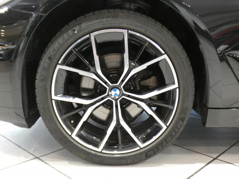 BMW 5シリーズ 【ｷｬﾝﾍﾟｰﾝ価格】523dﾂｰﾘﾝｸﾞ Xﾄﾞﾗｲﾌﾞ Mｽﾎﾟｰﾂ　後期 ｺﾝﾌｫA 追ACC ﾚｰﾝDW ﾚｰﾝCHW 衝突軽減 黒革 ﾋｰﾀｰ iﾄﾞﾗｲﾌﾞﾅﾋﾞ(第7世代) ﾗｲﾌﾞCP ﾜｲﾔﾚｽCH Bｶﾒﾗ PDC LEDﾗｲﾄ Mｽﾎﾟｰﾂｴｱﾛ&19AW　2年保証