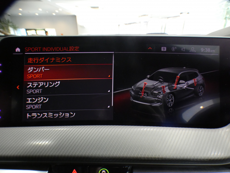 BMW 1シリーズ M135i XDrive　☆indivi外装 1ｵｰﾅｰ ｺﾝﾌｫA 追ACC ﾚｰﾝDW ﾚｰﾝCHW 衝突軽減 黒革Mｽﾎﾟｰﾂｼｰﾄ ﾗｲﾌﾞCP ﾍｯﾄﾞｱｯﾌﾟDSP Bｶﾒﾗ PDC ｵｰﾄﾃｰﾙｹﾞｰﾄ LEDﾗｲﾄ 専用ｴｸｽﾃﾘｱ&18AW 306ps　2年保証