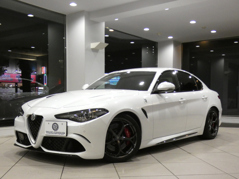 アルファロメオ ジュリア ｼﾞｭﾘｱ ｸｱﾄﾞﾘﾌｫﾘｵ　追ACC ﾚｰﾝﾃﾞｨﾊﾟｰﾁｬｰ&ﾌﾞﾗｲﾝﾄﾞｽﾎﾟｯﾄ 黒半革 Connectｼｽﾃﾑ ｱﾝﾄﾞﾛｲﾄﾞｵｰﾄ harman/Kardon ｷｾﾉﾝ 専用ｴｸｽﾃﾘｱ&19AW ﾀﾞｳﾝｻｽ EBM 可変ﾏﾌﾗｰ 510ps　2年保証