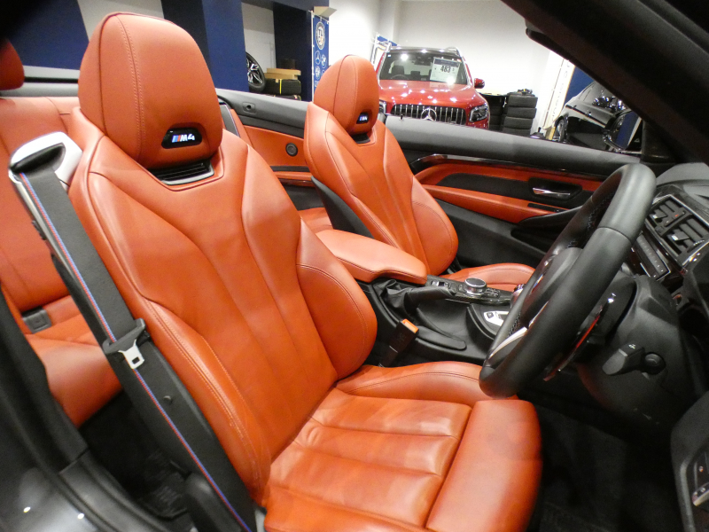 BMW Mシリーズ M4ｶﾌﾞﾘｵﾚ ｺﾝﾍﾟﾃｨｼｮﾝ　後期 ﾚｰﾝCHW 衝突軽減 赤革 iﾄﾞﾗｲﾌﾞﾅﾋﾞ((第6世代 ﾀｯﾁP対応) harmank Bｶﾒﾗ ｻｲﾄﾞｶﾒﾗ PDC LEDﾗｲﾄ 専用ｴｸｽﾃﾘｱ&20AW 可変EX 450ps　2年保証