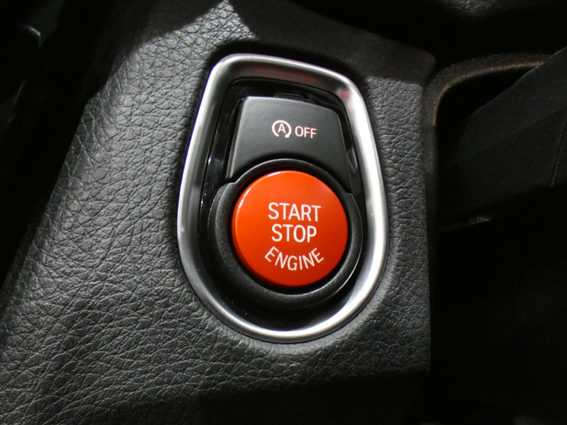 BMW Mシリーズ M4ｶﾌﾞﾘｵﾚ ｺﾝﾍﾟﾃｨｼｮﾝ　後期 ﾚｰﾝCHW 衝突軽減 赤革 iﾄﾞﾗｲﾌﾞﾅﾋﾞ((第6世代 ﾀｯﾁP対応) harmank Bｶﾒﾗ ｻｲﾄﾞｶﾒﾗ PDC LEDﾗｲﾄ 専用ｴｸｽﾃﾘｱ&20AW 可変EX 450ps　2年保証