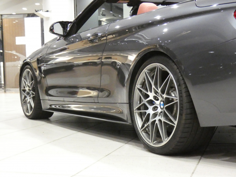 BMW Mシリーズ M4ｶﾌﾞﾘｵﾚ ｺﾝﾍﾟﾃｨｼｮﾝ　後期 ﾚｰﾝCHW 衝突軽減 赤革 iﾄﾞﾗｲﾌﾞﾅﾋﾞ((第6世代 ﾀｯﾁP対応) harmank Bｶﾒﾗ ｻｲﾄﾞｶﾒﾗ PDC LEDﾗｲﾄ 専用ｴｸｽﾃﾘｱ&20AW 可変EX 450ps　2年保証