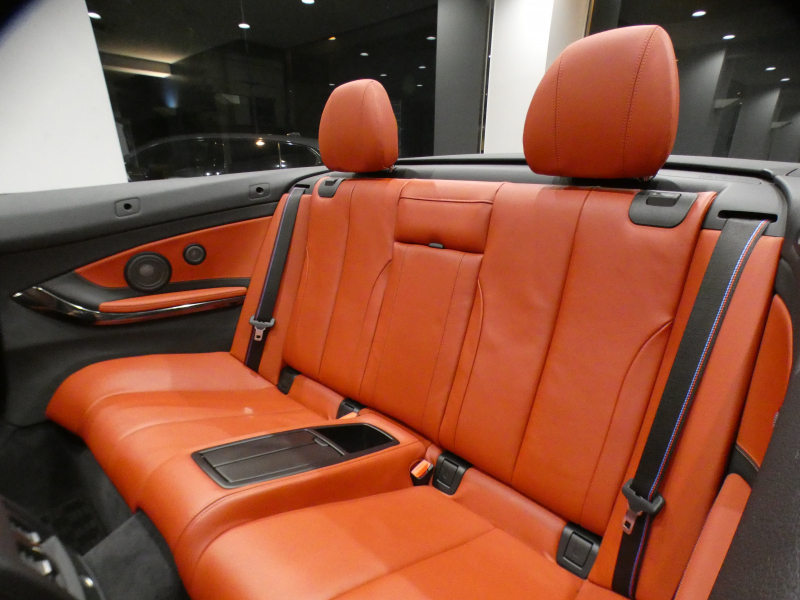 BMW Mシリーズ M4ｶﾌﾞﾘｵﾚ ｺﾝﾍﾟﾃｨｼｮﾝ　後期 ﾚｰﾝCHW 衝突軽減 赤革 iﾄﾞﾗｲﾌﾞﾅﾋﾞ((第6世代 ﾀｯﾁP対応) harmank Bｶﾒﾗ ｻｲﾄﾞｶﾒﾗ PDC LEDﾗｲﾄ 専用ｴｸｽﾃﾘｱ&20AW 可変EX 450ps　2年保証