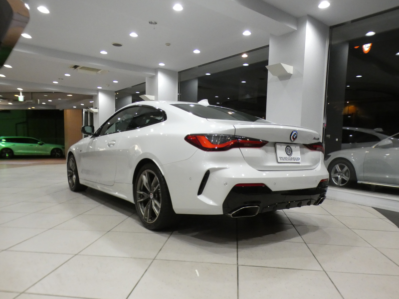 BMW 4シリーズ M440i xDriveｸｰﾍﾟ　ｺﾝﾌｫA Dｱｼｽﾄ 追ACC ﾚｰﾝCHW 衝突軽減 黒革 ﾋｰﾀｰ iﾄﾞﾗｲﾌﾞﾅﾋﾞ(第7世代) harmank ﾜｲﾔﾚｽCH ﾍｯﾄﾞｱｯﾌﾟDSP 全周ｶﾒﾗ PDC ﾚｰｻﾞｰﾗｲﾄ 専用ｴｸｽﾃﾘｱ&19AW 387ps　2年保証