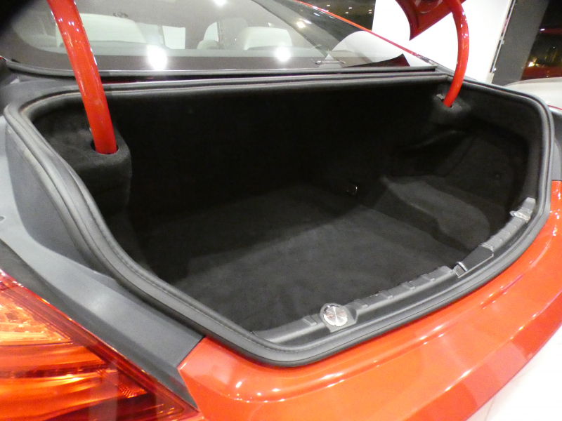 BMW 6シリーズ 640iｸｰﾍﾟ Mｽﾎﾟｰﾂ　後期最終 ｺﾝﾌｫA 追ACC ﾚｰﾝCHW 衝突軽減 白革 ｻﾝﾙｰﾌ iﾄﾞﾗｲﾌﾞﾅﾋﾞ(NBT-EVO2) Bｶﾒﾗ PDC DSPﾒｰﾀｰ ﾍｯﾄﾞｱｯﾌﾟDSP LEDﾗｲﾄ Mｽﾎﾟｰﾂｴｱﾛ Mﾊﾟﾌｫ20ｲﾝﾁAW　2年保証