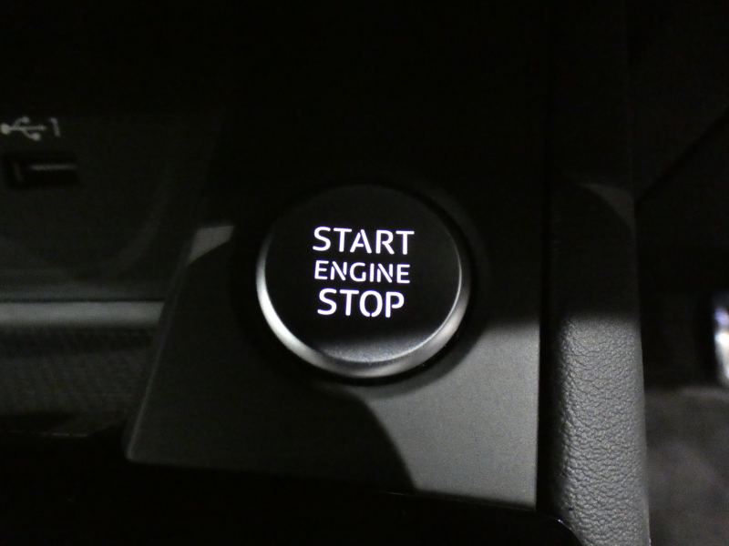 アウディ A5 A5ｽﾎﾟｰﾂﾊﾞｯｸ 40TDIｸﾜﾄﾛ Sﾗｲﾝ　1ｵｰﾅｰ 後期 追ACC ﾚｰﾝ&ｻｲﾄﾞｱｼｽﾄ 衝突軽減 半革 全席ﾋｰﾀｰ ﾀｯﾁP対応MMIﾅﾋﾞ ﾊﾞｰﾁｬﾙCP+ 全周囲ｶﾒﾗ PDC ﾏﾄﾘｸｽLED ｱﾝﾋﾞｴﾝﾄﾗｲﾄ Sﾗｲﾝｴｸｽﾃﾘｱ&18AW　2年保証