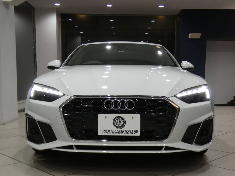 アウディ A5 A5ｽﾎﾟｰﾂﾊﾞｯｸ 40TDIｸﾜﾄﾛ Sﾗｲﾝ　1ｵｰﾅｰ 後期 追ACC ﾚｰﾝ&ｻｲﾄﾞｱｼｽﾄ 衝突軽減 半革 全席ﾋｰﾀｰ ﾀｯﾁP対応MMIﾅﾋﾞ ﾊﾞｰﾁｬﾙCP+ 全周囲ｶﾒﾗ PDC ﾏﾄﾘｸｽLED ｱﾝﾋﾞｴﾝﾄﾗｲﾄ Sﾗｲﾝｴｸｽﾃﾘｱ&18AW　2年保証