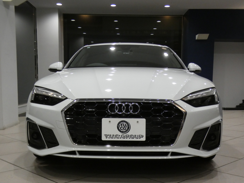 アウディ A5 A5ｽﾎﾟｰﾂﾊﾞｯｸ 40TDIｸﾜﾄﾛ Sﾗｲﾝ　1ｵｰﾅｰ 後期 追ACC ﾚｰﾝ&ｻｲﾄﾞｱｼｽﾄ 衝突軽減 半革 全席ﾋｰﾀｰ ﾀｯﾁP対応MMIﾅﾋﾞ ﾊﾞｰﾁｬﾙCP+ 全周囲ｶﾒﾗ PDC ﾏﾄﾘｸｽLED ｱﾝﾋﾞｴﾝﾄﾗｲﾄ Sﾗｲﾝｴｸｽﾃﾘｱ&18AW　2年保証