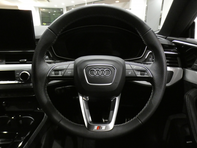 アウディ A5 A5ｽﾎﾟｰﾂﾊﾞｯｸ 40TDIｸﾜﾄﾛ Sﾗｲﾝ　1ｵｰﾅｰ 後期 追ACC ﾚｰﾝ&ｻｲﾄﾞｱｼｽﾄ 衝突軽減 半革 全席ﾋｰﾀｰ ﾀｯﾁP対応MMIﾅﾋﾞ ﾊﾞｰﾁｬﾙCP+ 全周囲ｶﾒﾗ PDC ﾏﾄﾘｸｽLED ｱﾝﾋﾞｴﾝﾄﾗｲﾄ Sﾗｲﾝｴｸｽﾃﾘｱ&18AW　2年保証