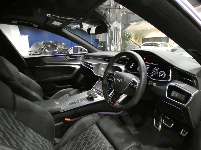 アウディ S7 【ｷｬﾝﾍﾟｰﾝ価格】S7ｽﾎﾟｰﾂﾊﾞｯｸ　ADVｷｰ 追ACC ﾚｰﾝ&ｻｲﾄﾞｱｼｽﾄ 衝突軽減 黒革 全席ﾋｰﾀｰ ﾊﾟﾉﾗﾏSR ﾀｯﾁP対応MMIﾅﾋﾞTV ﾊﾞｰﾁｬﾙCP+ 全周囲ｶﾒﾗ PDC HDﾏﾄﾘｸｽLED ﾚｰｻﾞｰﾗｲﾄ ｴｱｻｽ 専用ｴｸｽﾃﾘｱ OP21AW 450ps　2年保証