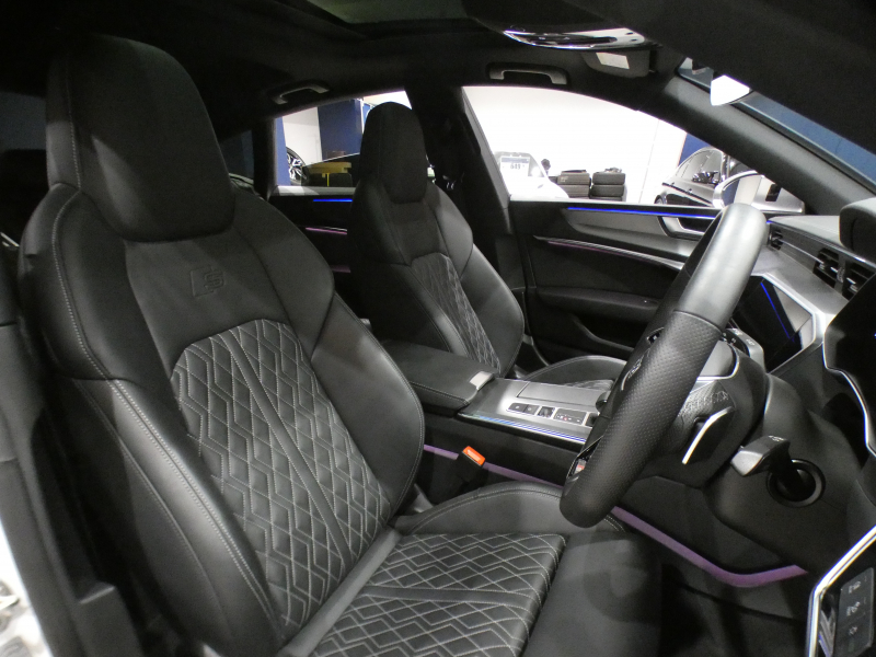 アウディ S7 【ｷｬﾝﾍﾟｰﾝ価格】S7ｽﾎﾟｰﾂﾊﾞｯｸ　ADVｷｰ 追ACC ﾚｰﾝ&ｻｲﾄﾞｱｼｽﾄ 衝突軽減 黒革 全席ﾋｰﾀｰ ﾊﾟﾉﾗﾏSR ﾀｯﾁP対応MMIﾅﾋﾞTV ﾊﾞｰﾁｬﾙCP+ 全周囲ｶﾒﾗ PDC HDﾏﾄﾘｸｽLED ﾚｰｻﾞｰﾗｲﾄ ｴｱｻｽ 専用ｴｸｽﾃﾘｱ OP21AW 450ps　2年保証