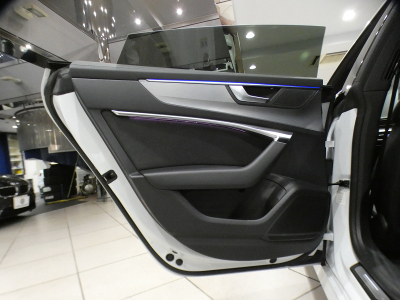 アウディ S7 【ｷｬﾝﾍﾟｰﾝ価格】S7ｽﾎﾟｰﾂﾊﾞｯｸ　ADVｷｰ 追ACC ﾚｰﾝ&ｻｲﾄﾞｱｼｽﾄ 衝突軽減 黒革 全席ﾋｰﾀｰ ﾊﾟﾉﾗﾏSR ﾀｯﾁP対応MMIﾅﾋﾞTV ﾊﾞｰﾁｬﾙCP+ 全周囲ｶﾒﾗ PDC HDﾏﾄﾘｸｽLED ﾚｰｻﾞｰﾗｲﾄ ｴｱｻｽ 専用ｴｸｽﾃﾘｱ OP21AW 450ps　2年保証