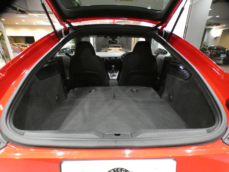 アウディ TTクーペ TTｸｰﾍﾟ 40TFSI ｺﾝﾌｫｰﾄPKG　後期 ADVｷｰ ｸﾙｺﾝ ﾚｰﾝ&ｻｲﾄﾞｱｼｽﾄ ｴﾌｪｸﾄｸﾛｽｼｰﾄ ｼｰﾄﾋｰﾀｰ MMIﾅﾋﾞ ﾊﾞｰﾁｬﾙCP Bｶﾒﾗ PDC LEDﾗｲﾄ 18AW　2年保証