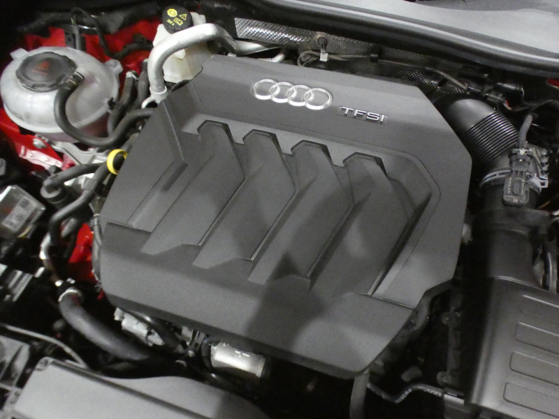 アウディ TTクーペ TTｸｰﾍﾟ 40TFSI ｺﾝﾌｫｰﾄPKG　後期 ADVｷｰ ｸﾙｺﾝ ﾚｰﾝ&ｻｲﾄﾞｱｼｽﾄ ｴﾌｪｸﾄｸﾛｽｼｰﾄ ｼｰﾄﾋｰﾀｰ MMIﾅﾋﾞ ﾊﾞｰﾁｬﾙCP Bｶﾒﾗ PDC LEDﾗｲﾄ 18AW　2年保証