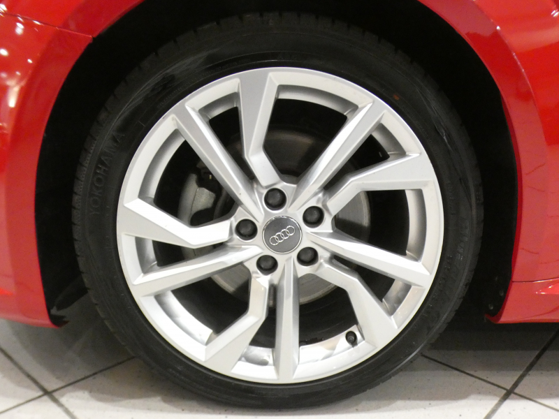 アウディ TTクーペ TTｸｰﾍﾟ 40TFSI ｺﾝﾌｫｰﾄPKG　後期 ADVｷｰ ｸﾙｺﾝ ﾚｰﾝ&ｻｲﾄﾞｱｼｽﾄ ｴﾌｪｸﾄｸﾛｽｼｰﾄ ｼｰﾄﾋｰﾀｰ MMIﾅﾋﾞ ﾊﾞｰﾁｬﾙCP Bｶﾒﾗ PDC LEDﾗｲﾄ 18AW　2年保証