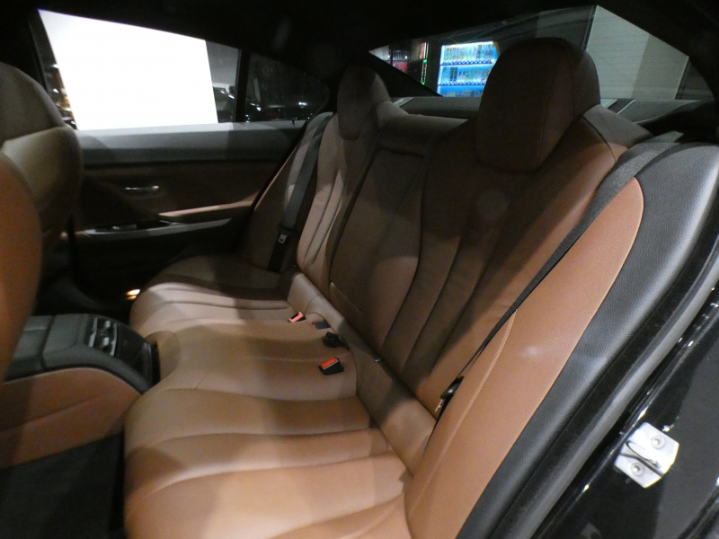 BMW 6シリーズ 【ｷｬﾝﾍﾟｰﾝ価格】640iｸﾞﾗﾝｸｰﾍﾟ Mｽﾎﾟｰﾂ　ｺﾝﾌｫA 追ACC ﾚｰﾝDW 衝突軽減 茶革 ｻﾝﾙｰﾌ iﾄﾞﾗｲﾌﾞﾅﾋﾞ(NBT-EVO) ﾍｯﾄﾞｱｯﾌﾟDSP Bｶﾒﾗ PDC LEDﾗｲﾄ Mｽﾎﾟｰﾂｴｱﾛ&19AW　2年保証